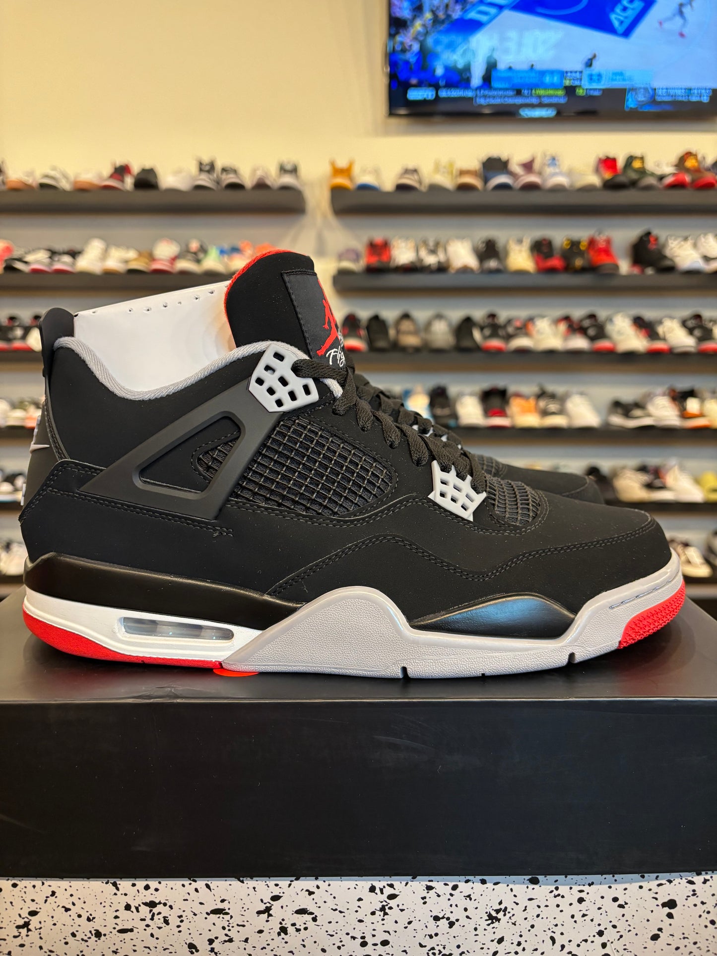 Jordan 4 Bred 2019 Size 11 Brand New