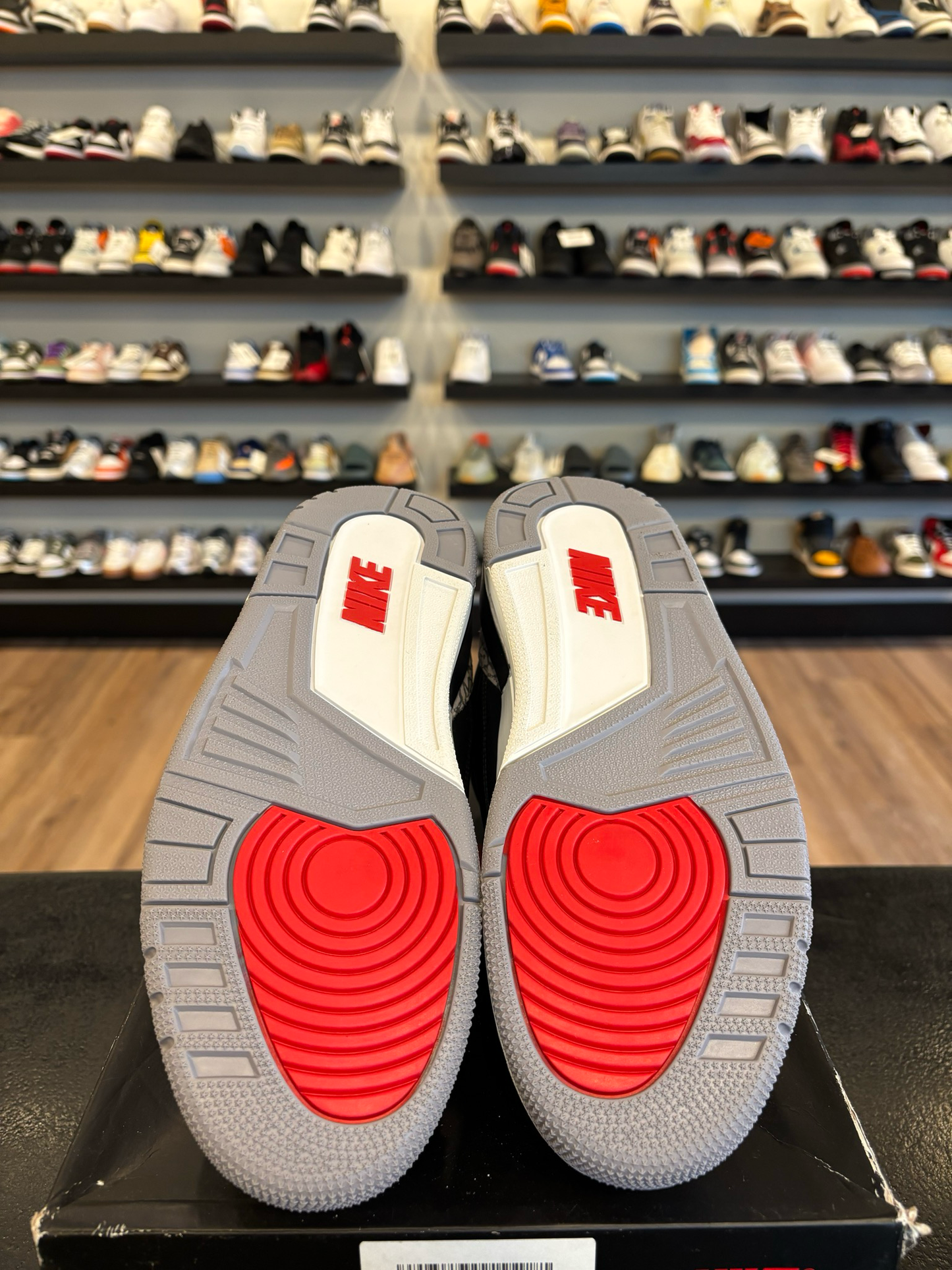 Jordan 3 Black Cement 2024 Size 8 Pre-Owned