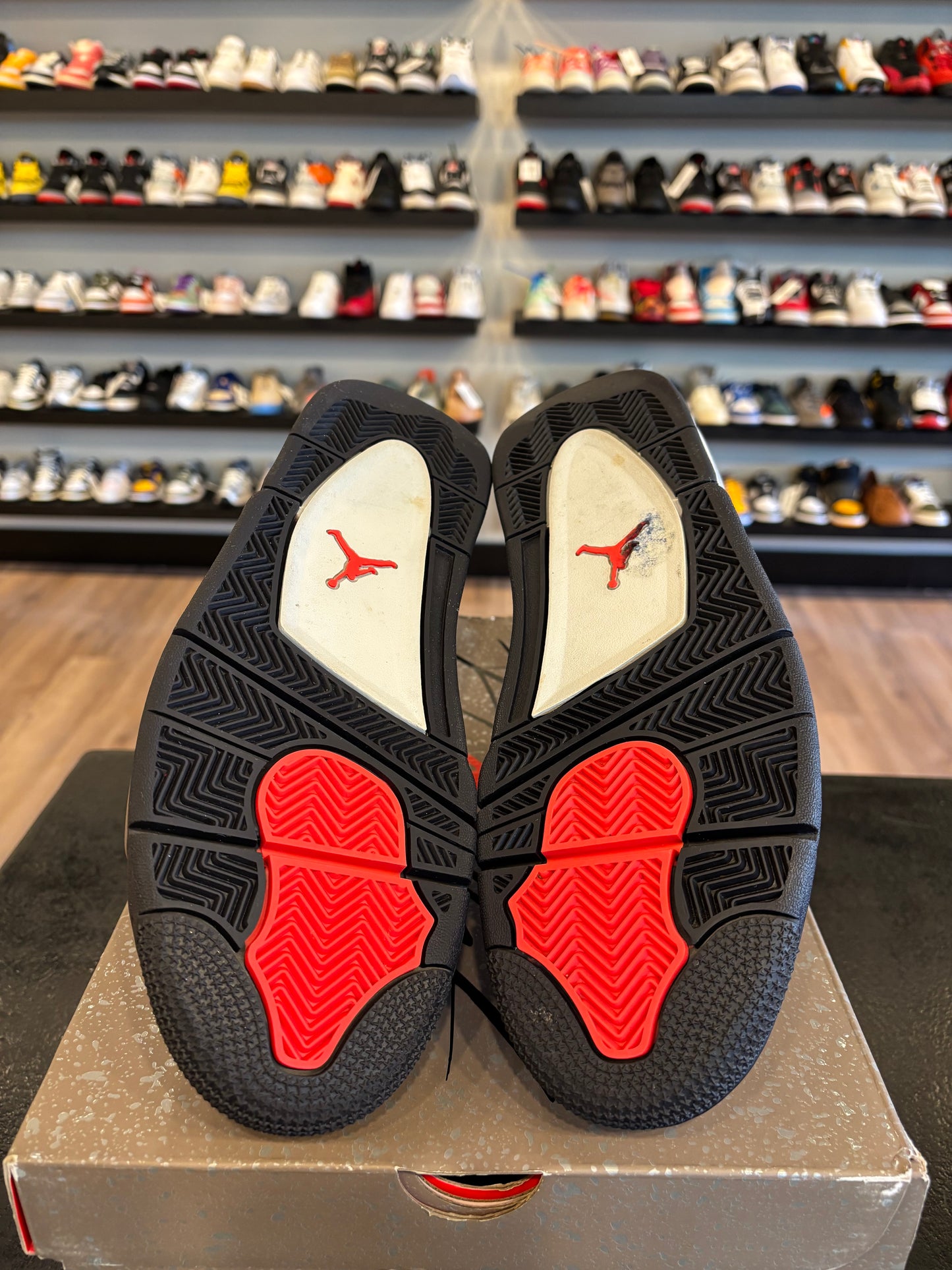 Jordan 4 Taupe Haze Size 10 Pre-Owned