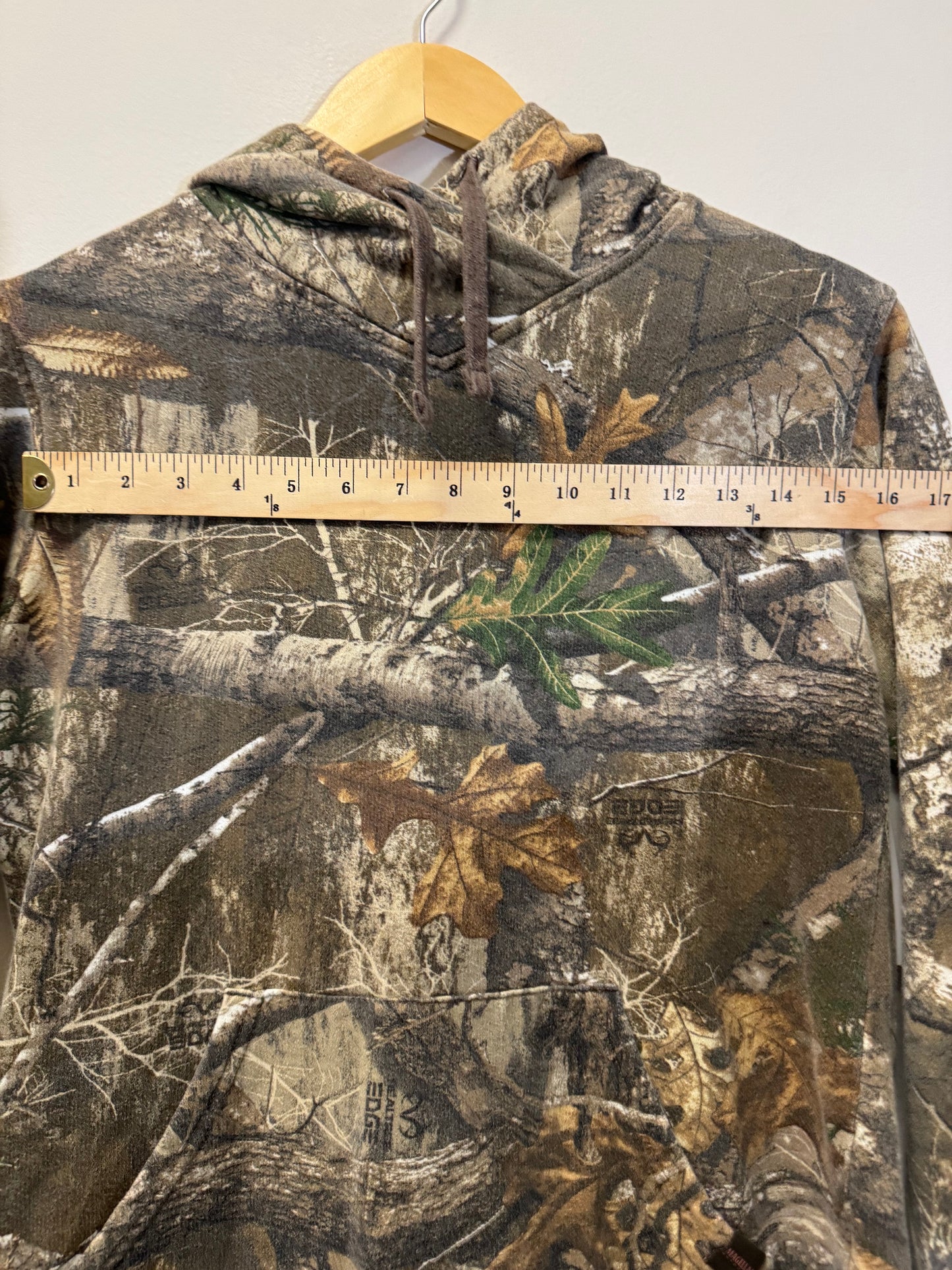 Magellan Camo Hoodie Size Small Vintage