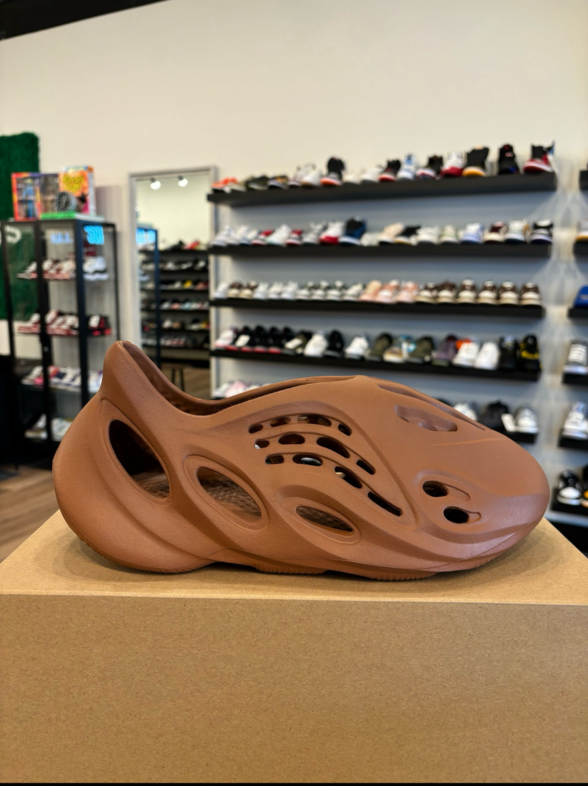 Yeezy Foam Rnnr Clay Red Size 12 Brand New