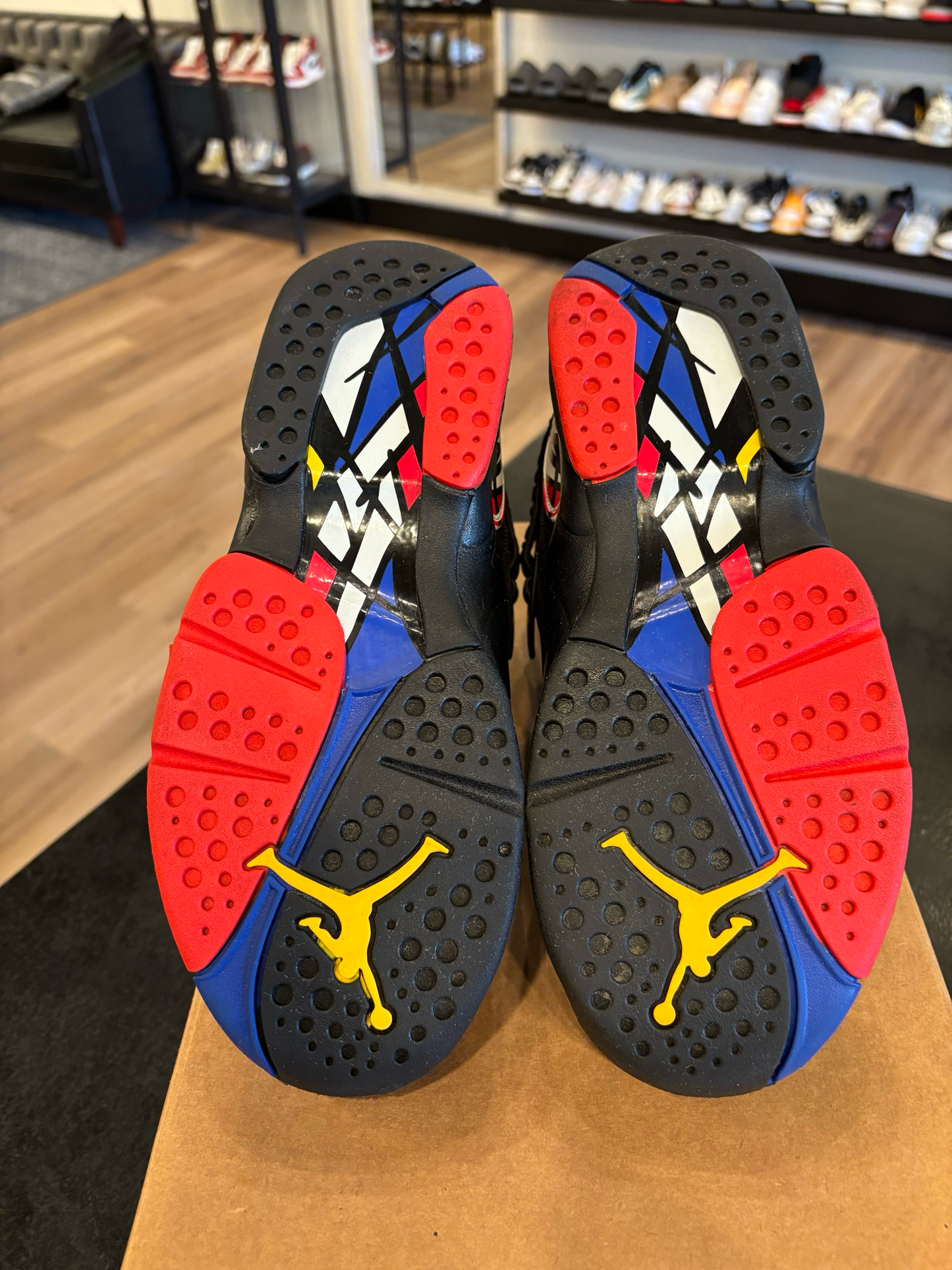 Jordan 8 Playoff Size 5.5Y (7W) Pre-Owned (No Box)