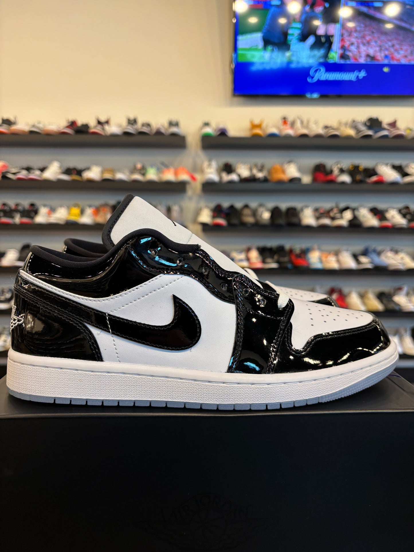 Jordan 1 Low Concord Size 10 Brand New