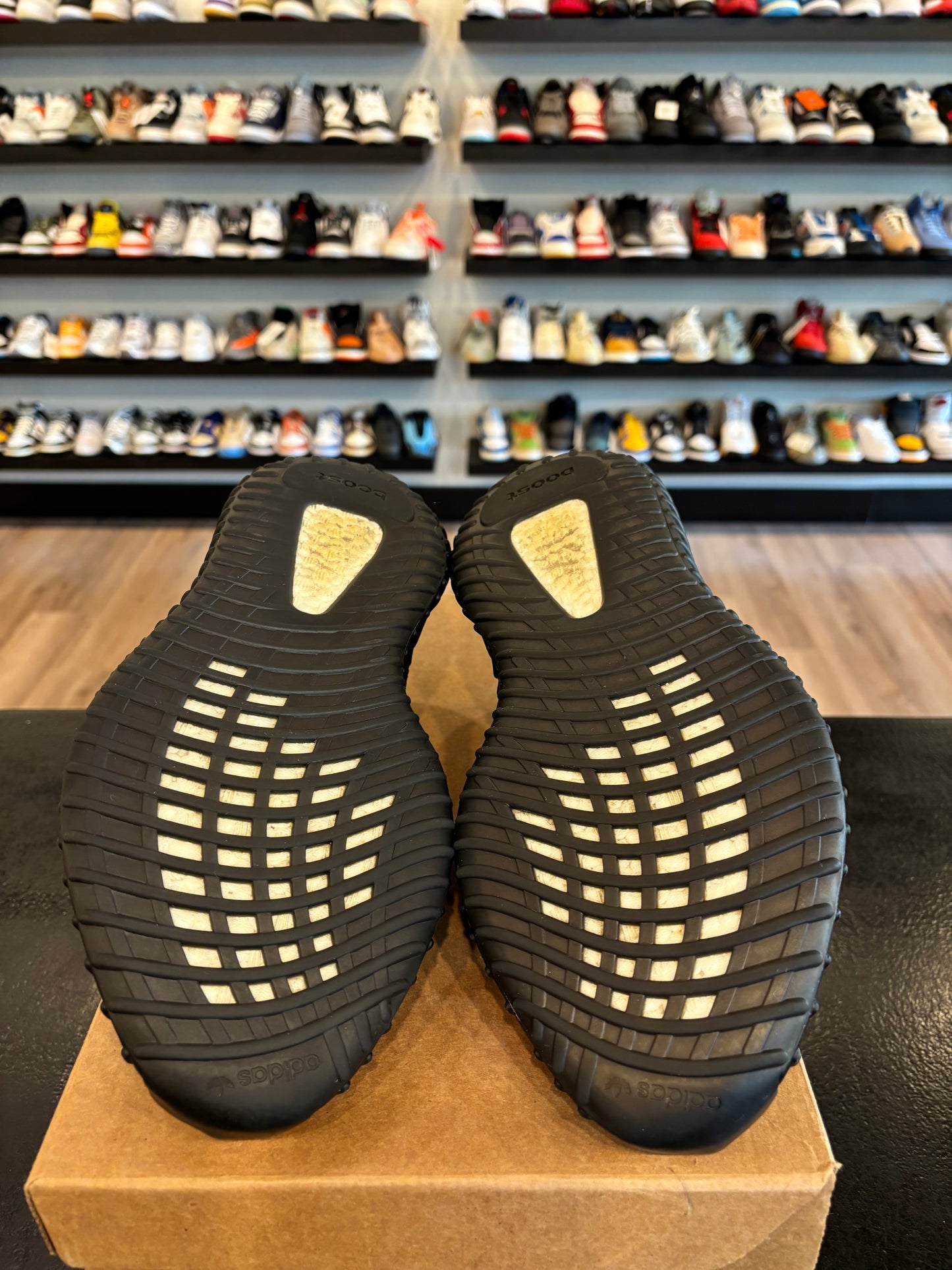 Yeezy 350 V2 Black Non Reflective Size 10 Pre-Owned (No Box)
