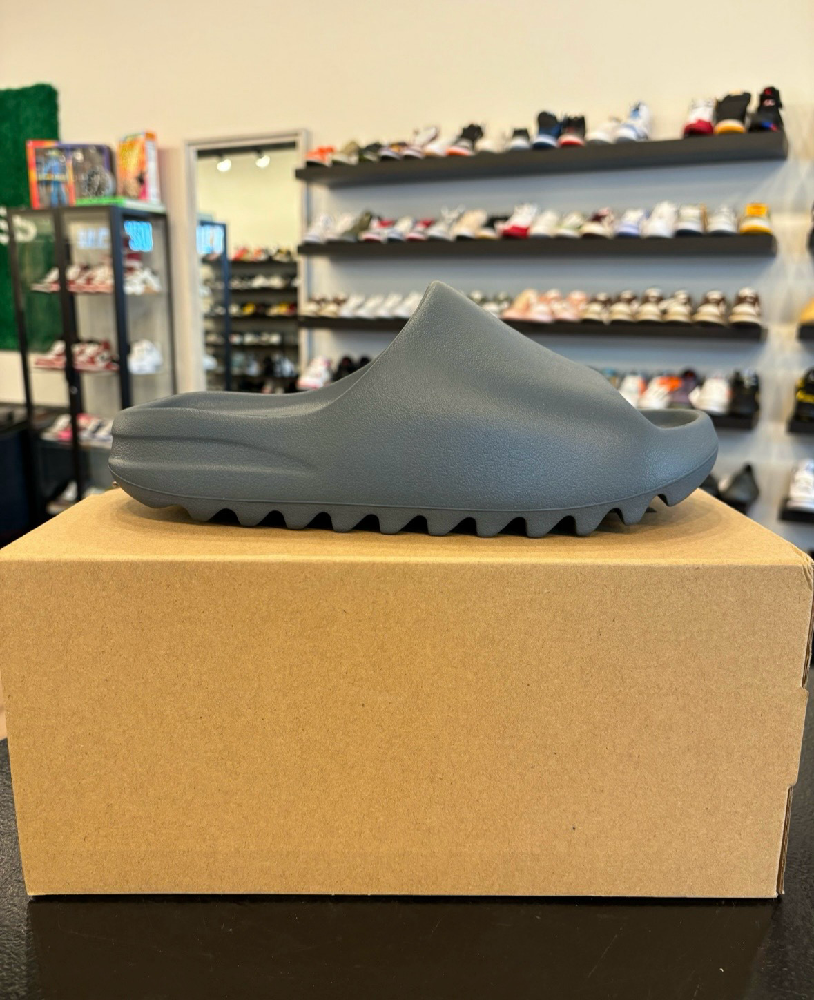 Yeezy Slide Slate Marine Size 4 Brand New