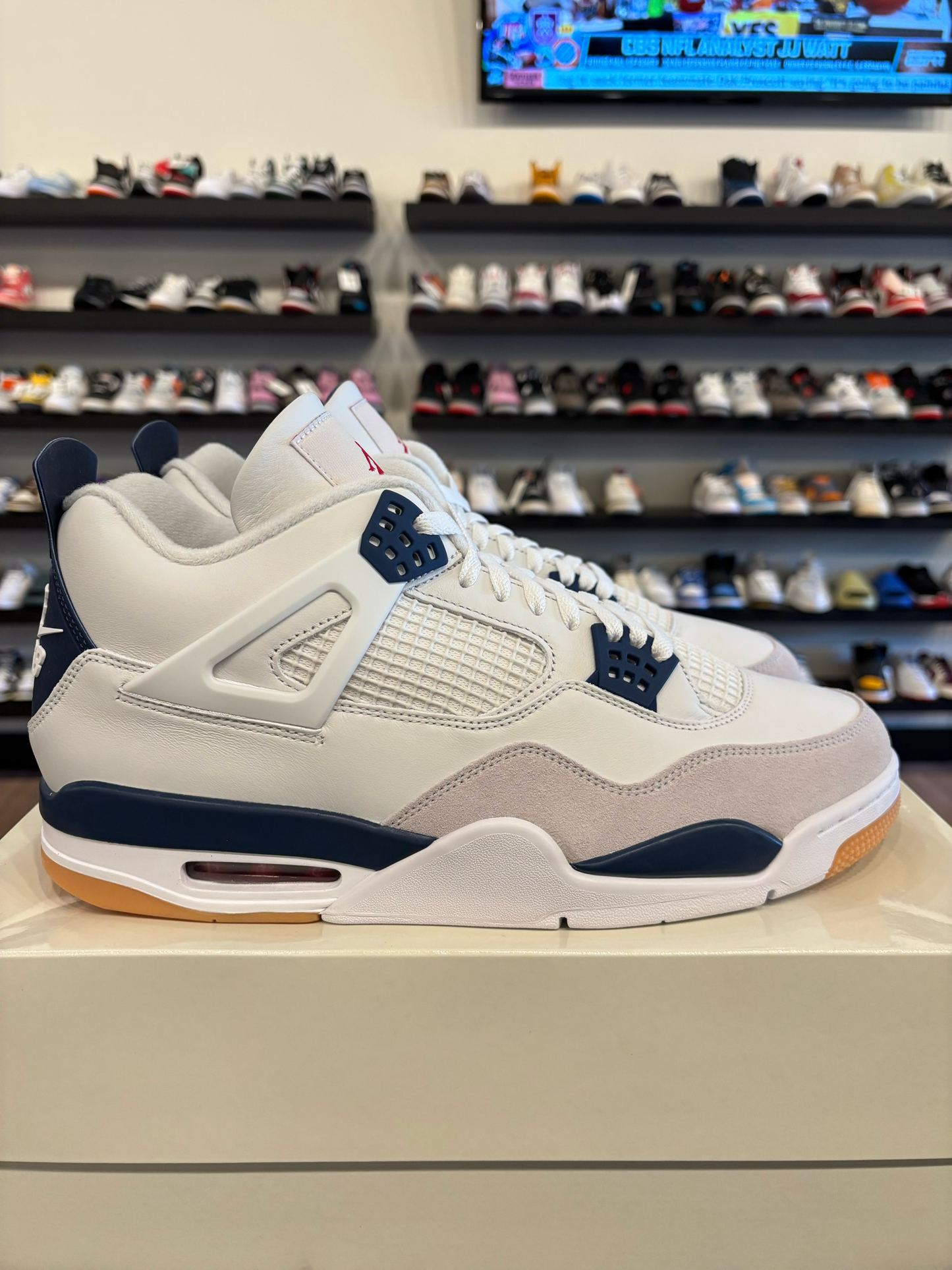Jordan 4 SB Navy Size 13 Brand New (A)