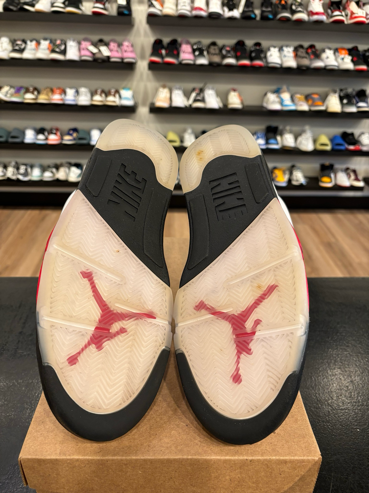 Jordan 5 Fire Red 2020 Size 11 Pre-Owned (No Box)