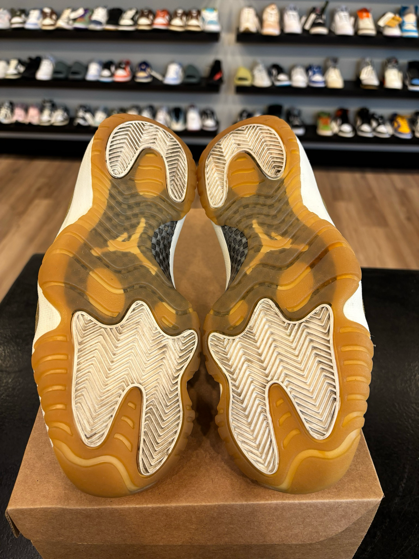 Jordan 11 Neutral Olive Size 6Y (7.5W) Pre-Owned (No Box) (B)