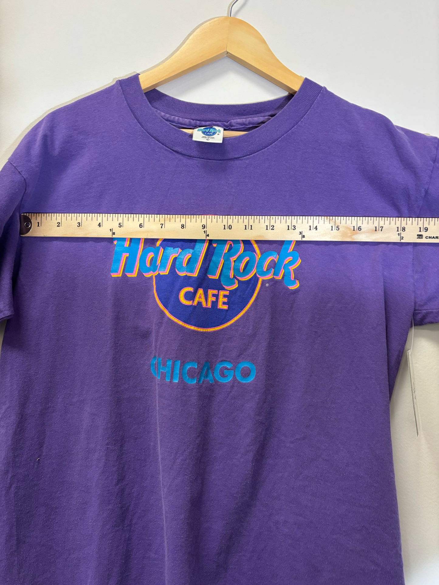 Hard Rock Cafe Chicago Tee Purple Size Large Vintage