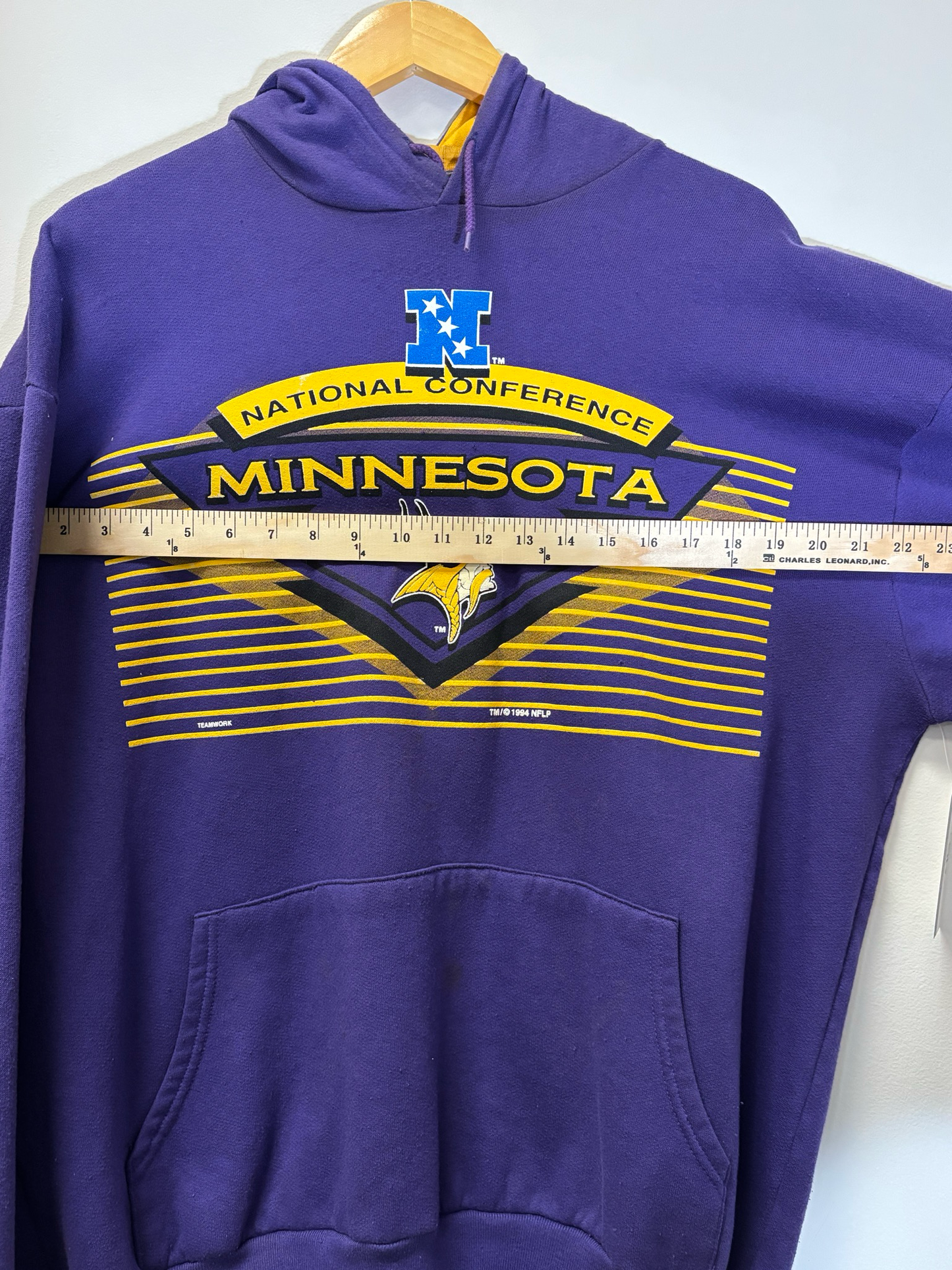 Minnesota Vikings Hoodie Purple Size XL Vintage