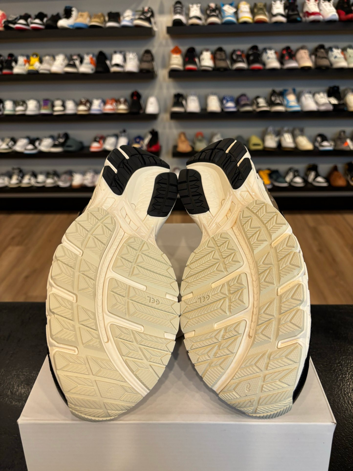 ASICS Gel-Kayano 20 HAL STUDIOS Grey Olive Size 11 Brand New