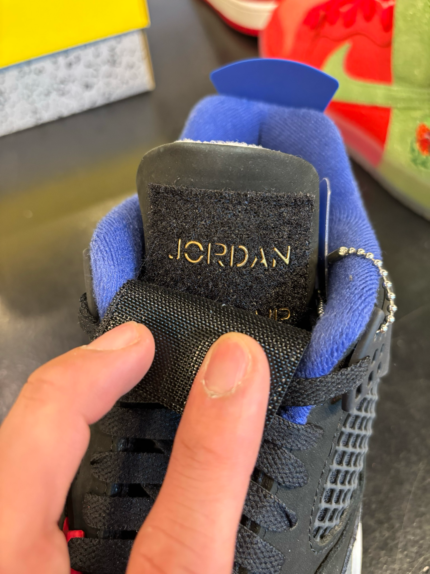 Jordan 4 Rare Air (Gold Lettering) Size 9 Brand New