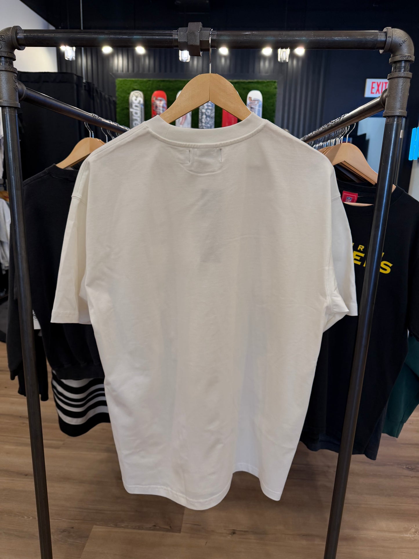 Common Racing Tee White Size Large Brand New