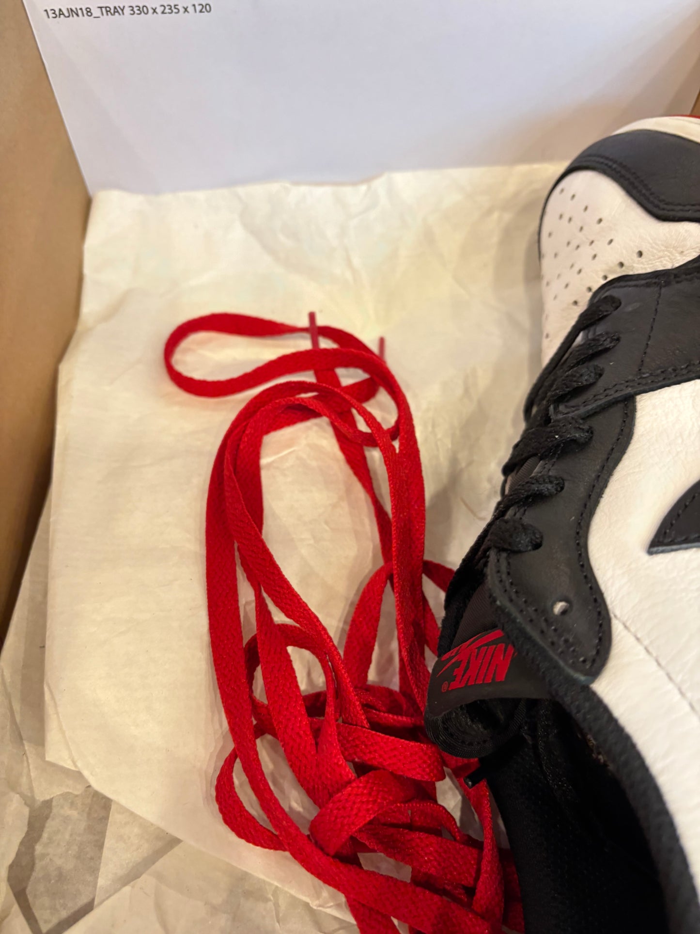 Jordan 1 Low Black Toe Size 10.5 Pre-Owned