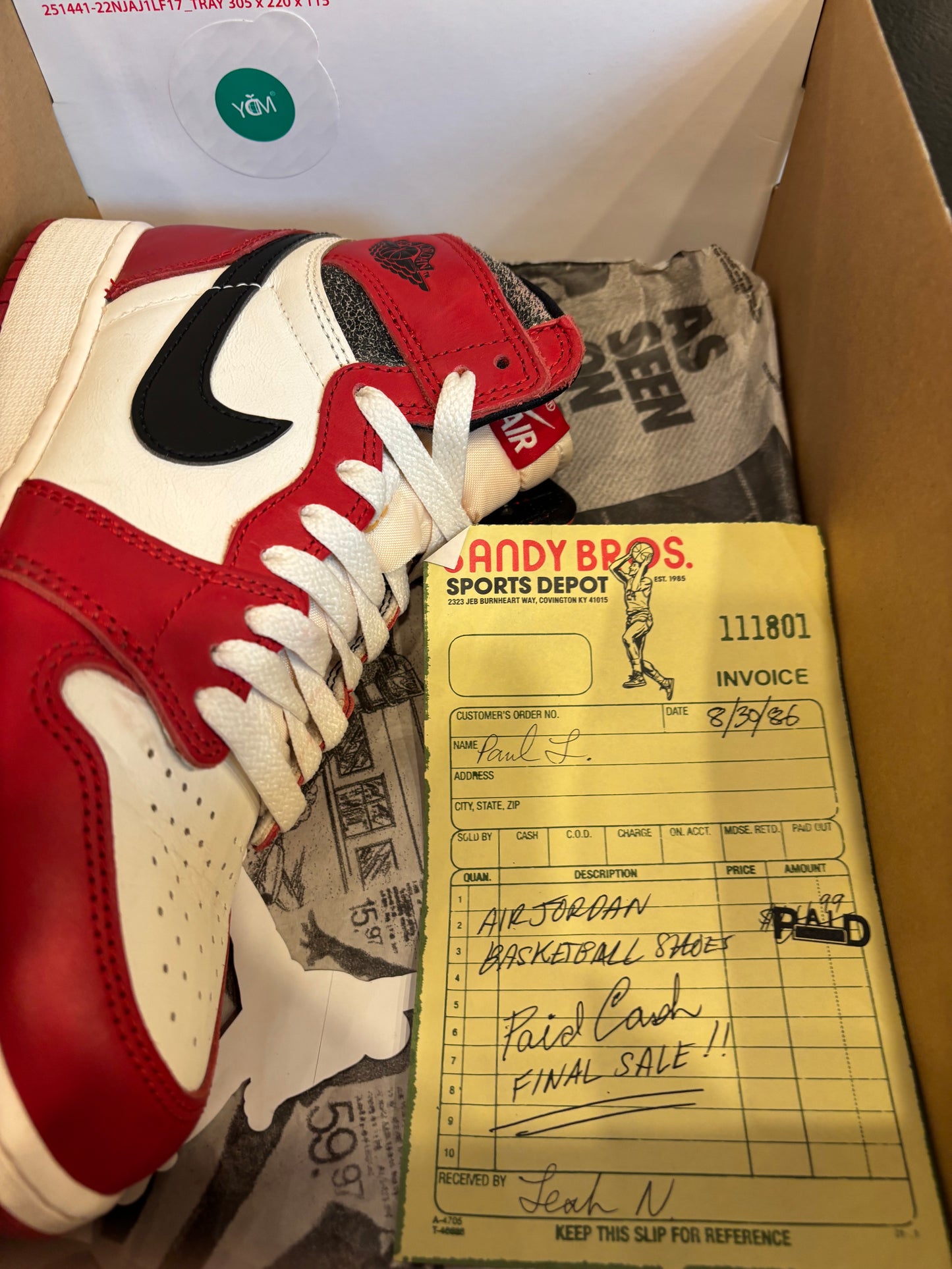 Jordan 1 Lost and Found Size 6Y (7.5W) Pre-Owned