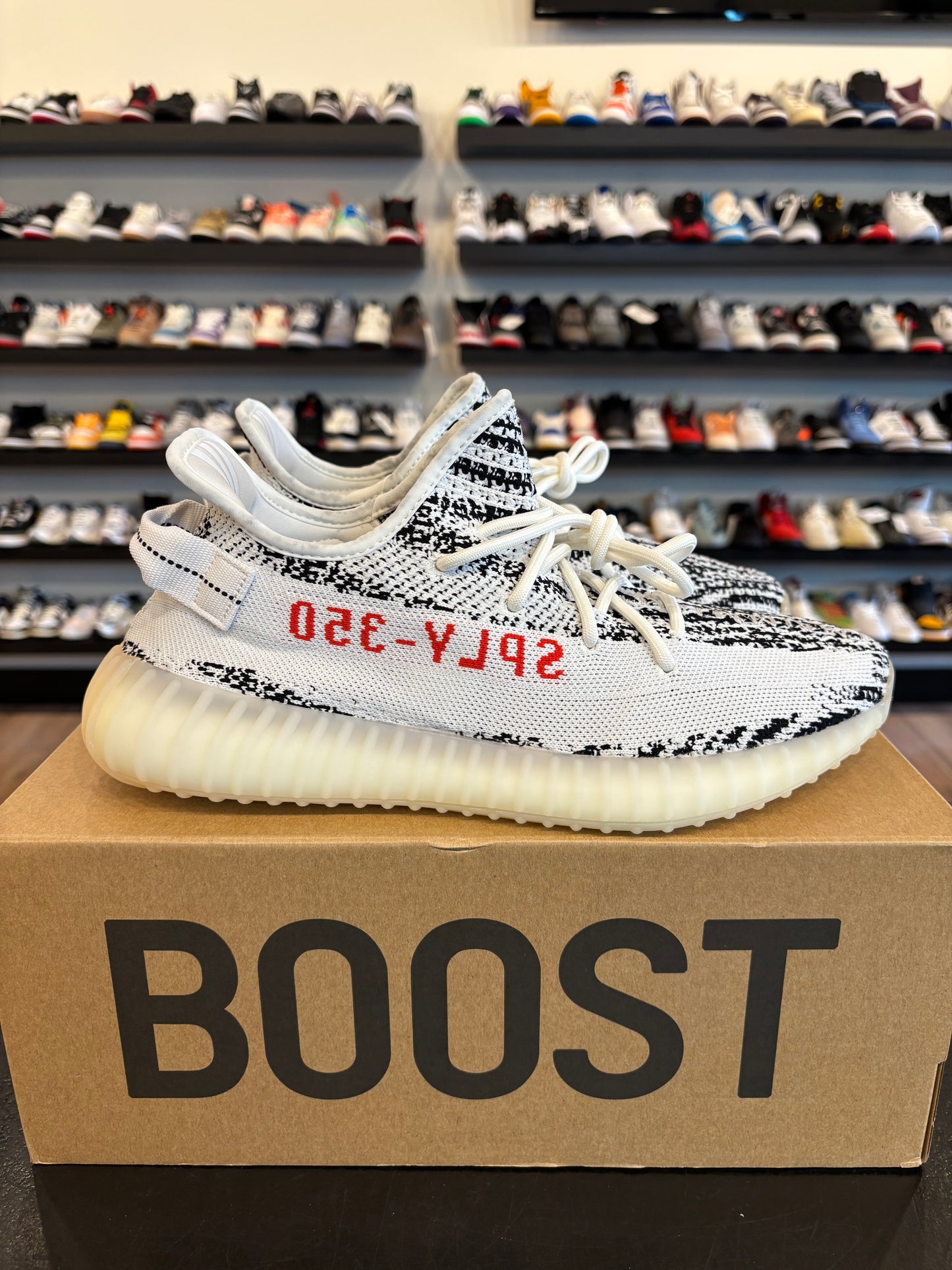 Yeezy 350 V2 Zebra Size 10 Brand New