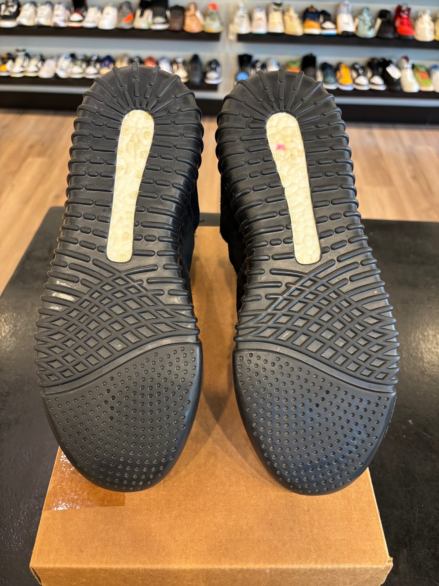 Yeezy 750 Triple Black Size 9 Pre-Owned (No Box)