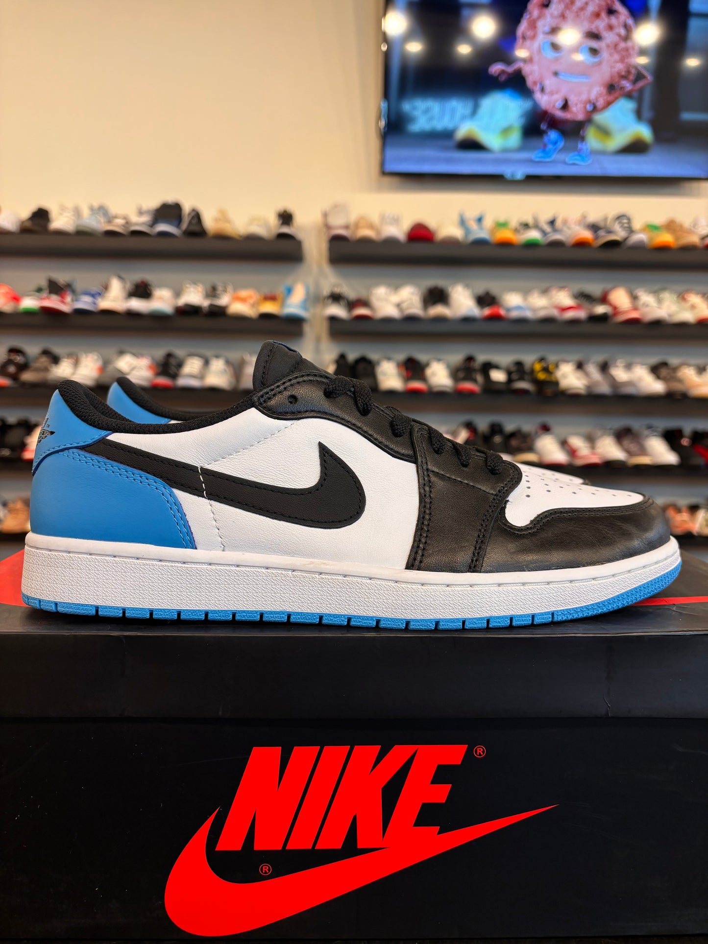 Jordan 1 Low Powder Blue Size 12 Brand New