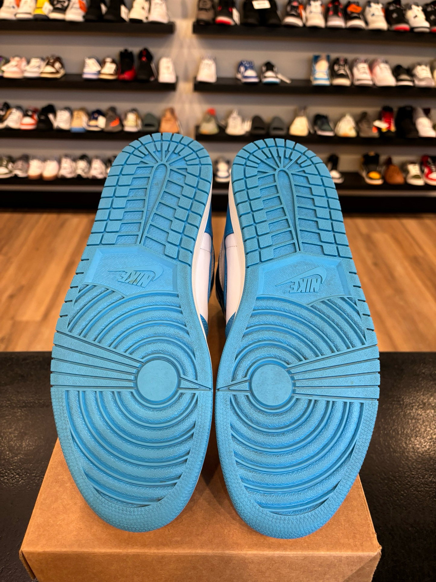 Jordan 1 UNC 2015 Size 10.5 Pre-Owned (No Box)