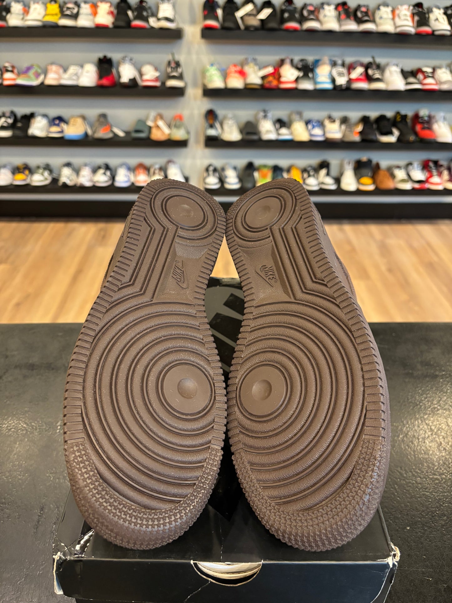 Nike Air Force 1 Low Supreme Brown Size 8.5 Pre-Owned