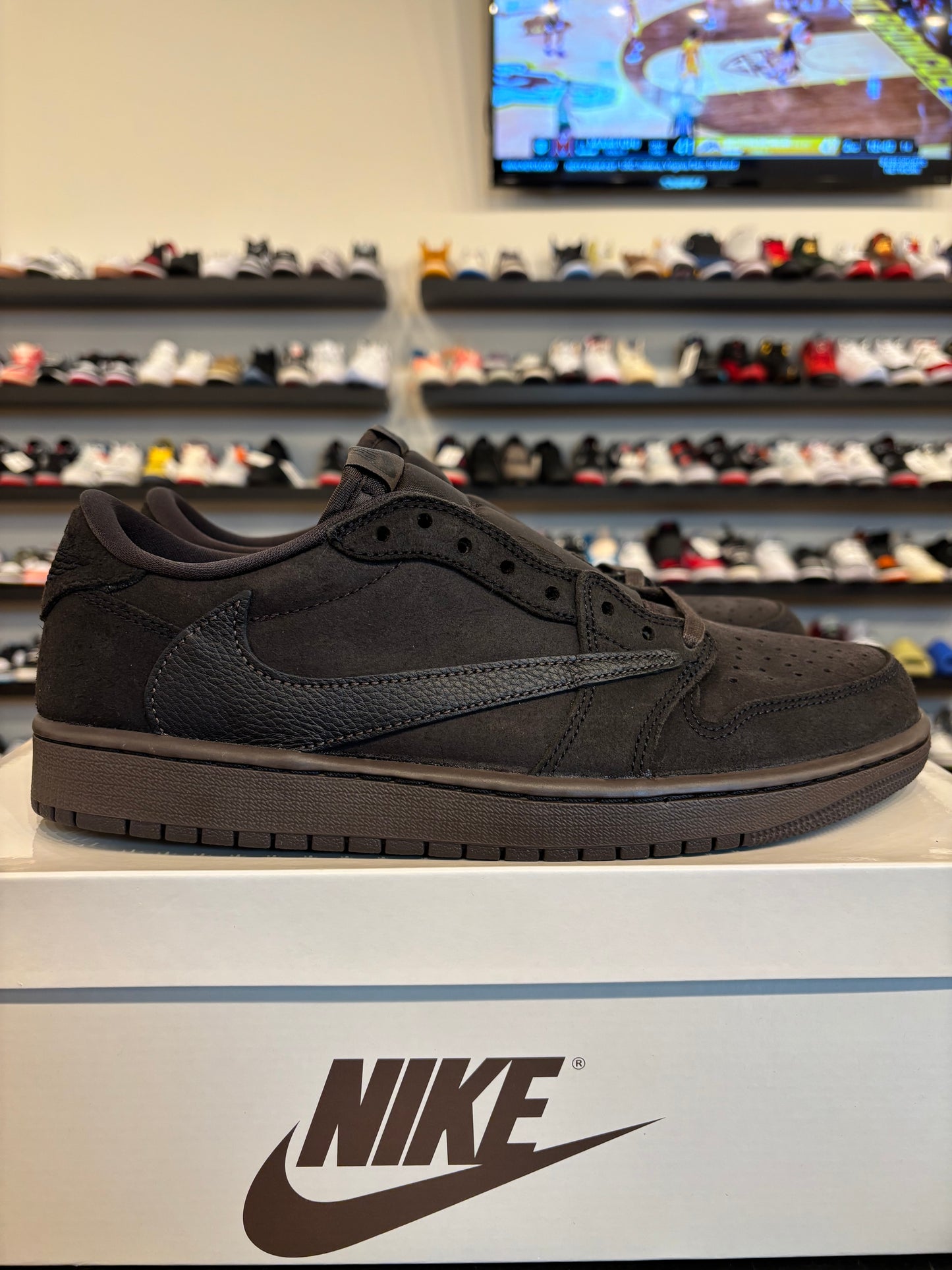 Jordan 1 Low Travis Scott Velvet Brown Size 10 Brand New