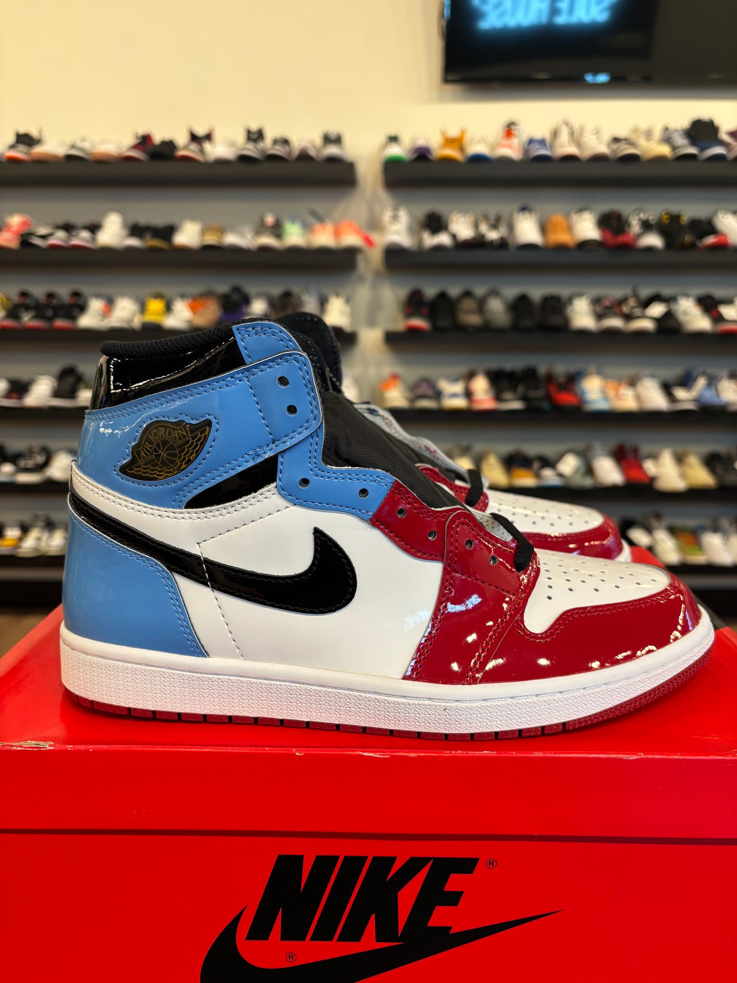Jordan 1 Fearless Patent Size 8.5 Brand New