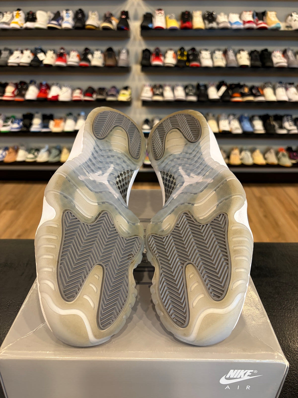 Jordan 11 Cool Grey Size 10 Pre-Owned