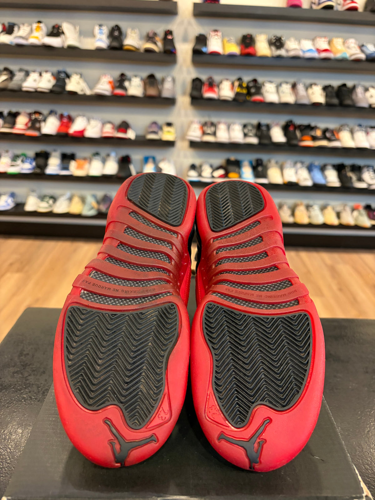 Jordan 12 Flu Game 2015 Size 5.5Y (7W) Pre-Owned