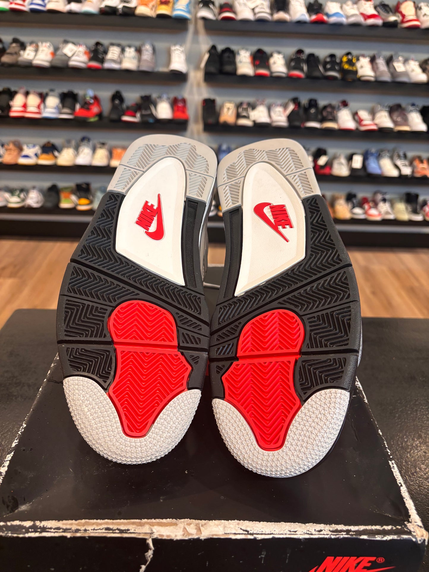 Jordan 4 White Cement Size 11 Pre-Owned