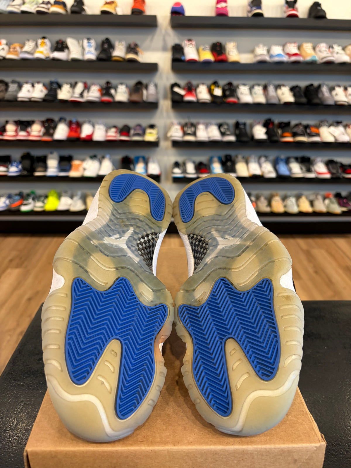 Jordan 11 Low Space Jam Size 10 Pre-Owned (No Box)
