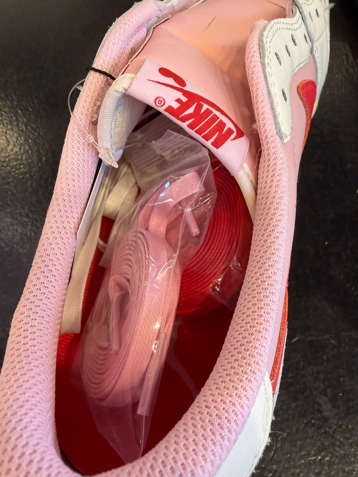 Jordan 1 Low Travis Scott Tropical Pink Size 13 Brand New