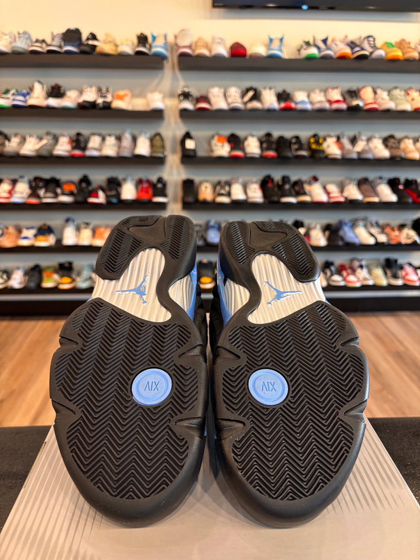 Jordan 14 Black UNC Size 13 Pre-Owned
