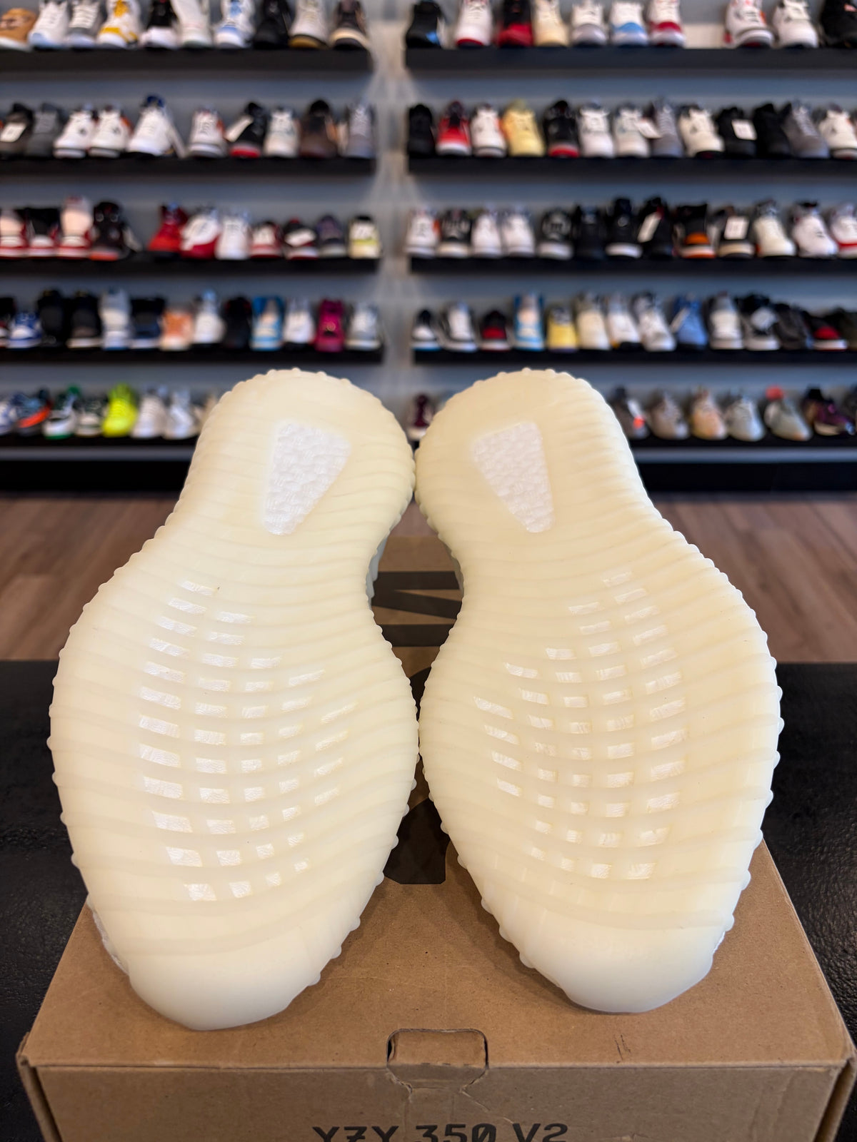 Yeezy 350 V2 Bone Size 9.5 Brand New