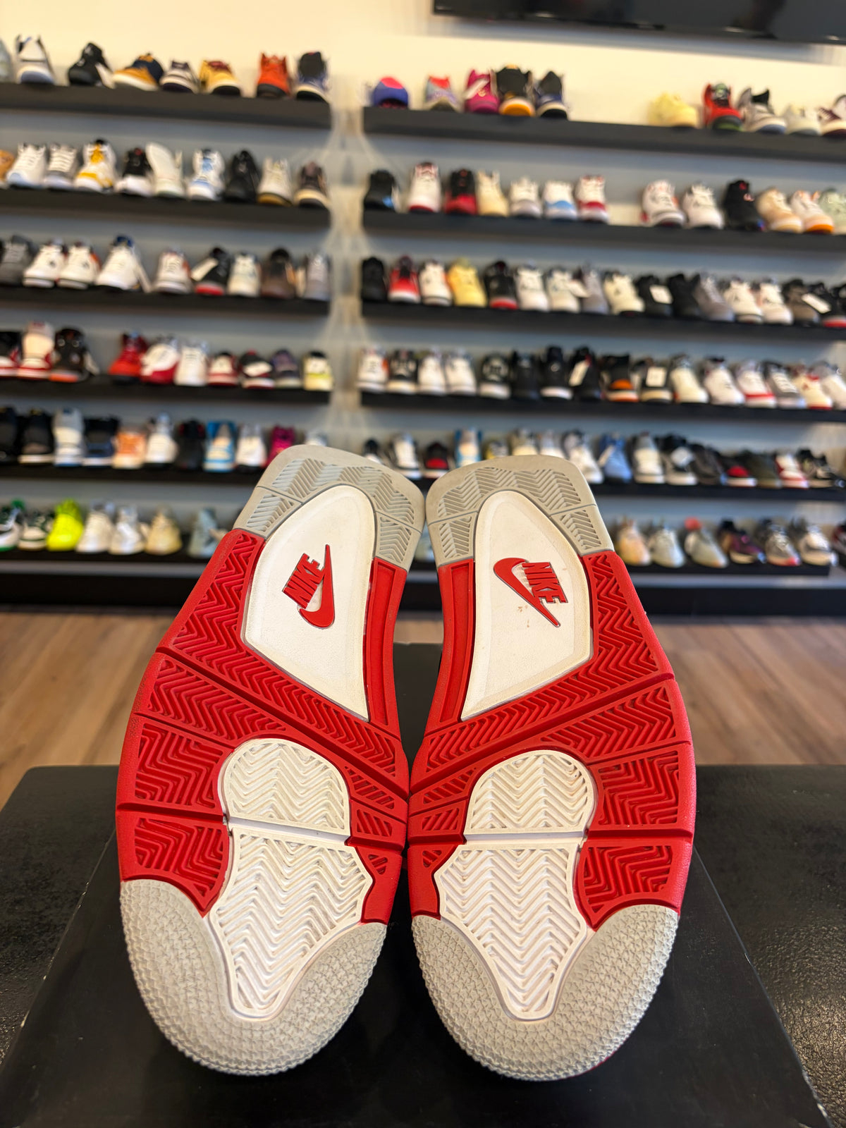 Jordan 4 Fire Red Size 11.5 Pre-Owned