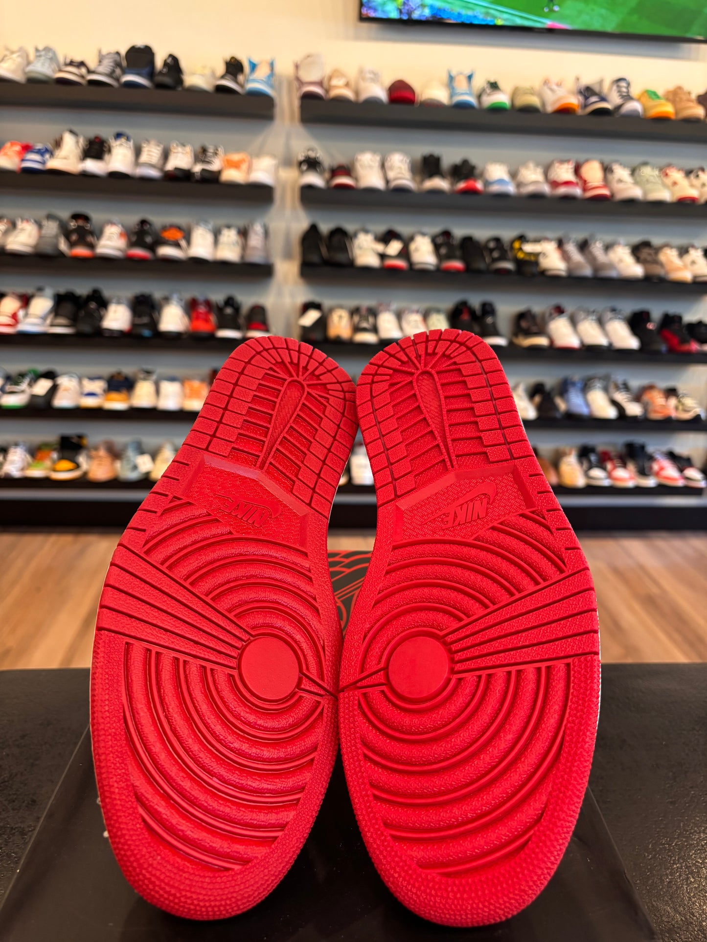 Jordan 1 Chicago 2013 Size 10 Brand New