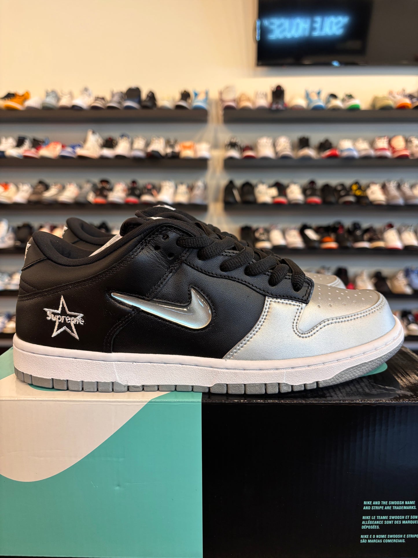 Nike SB Dunk Low Supreme Jewel Swoosh Silver Size 9.5 Brand New