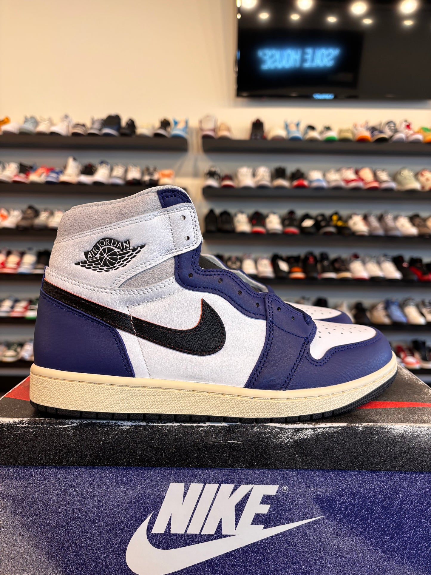 Jordan 1 Rare Air Size 9.5 Brand New