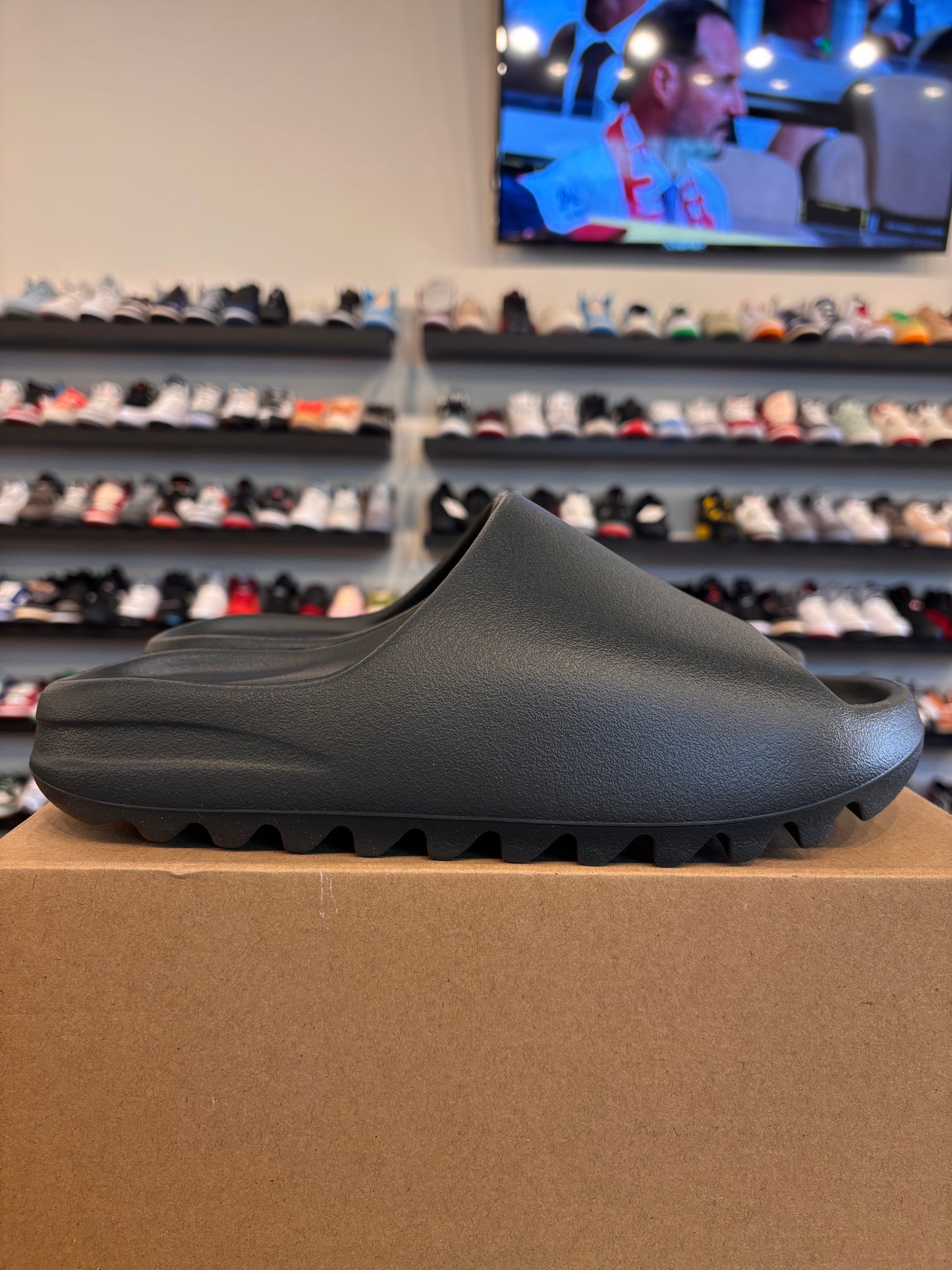 Yeezy Slide Dark Onyx Size 10 Brand New