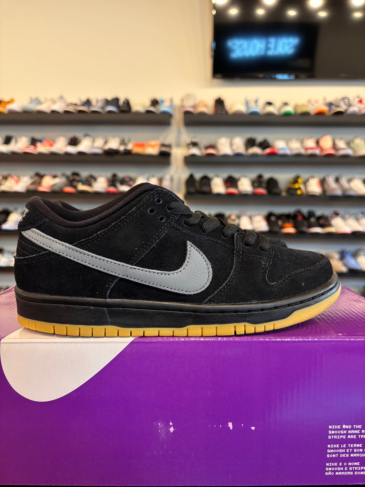 Nike SB Dunk Low Black Fog Size 6 (7.5W) Brand New