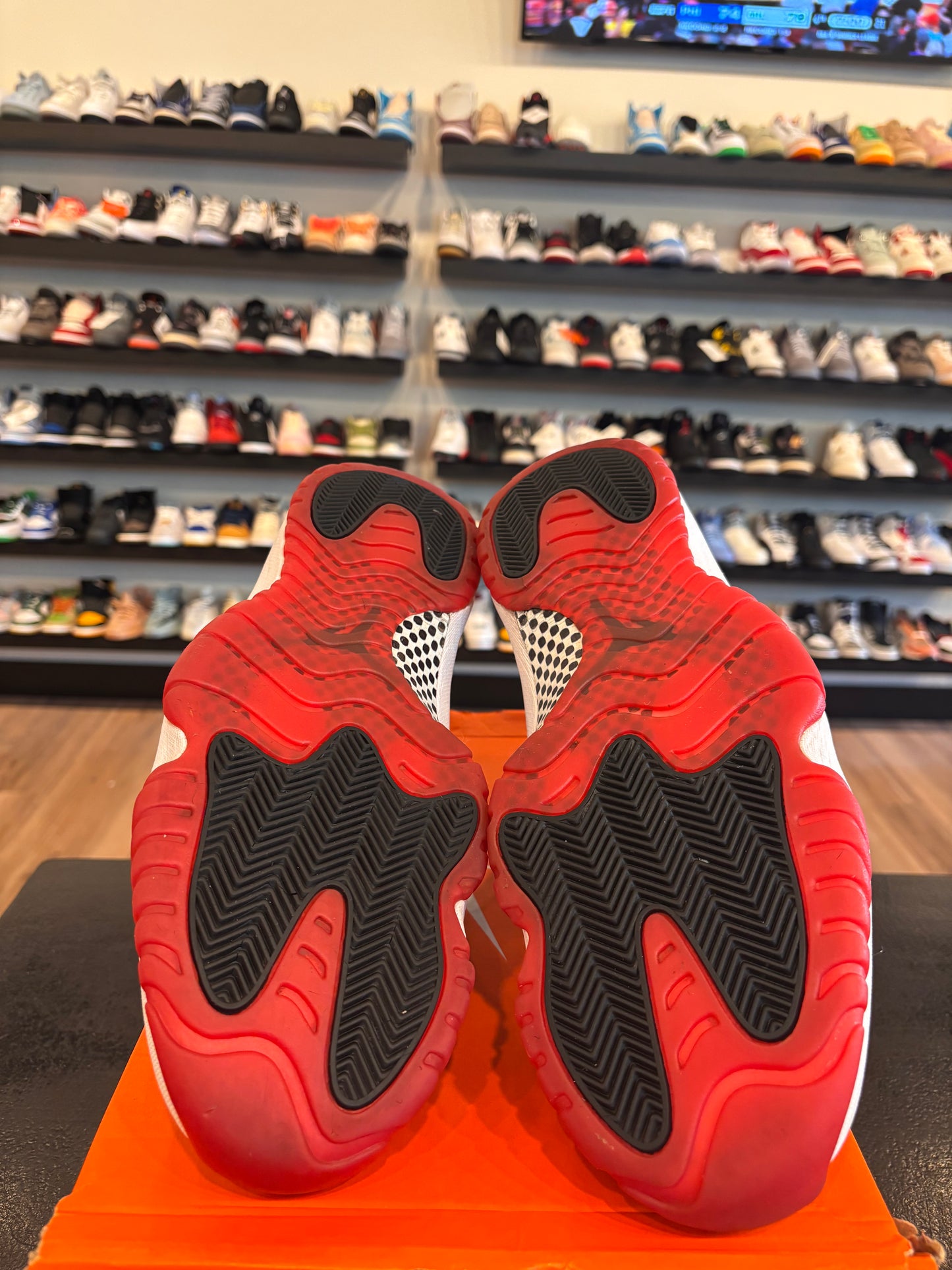 Jordan 11 Bred 2019 Size 15 Pre-Owned (No Box)