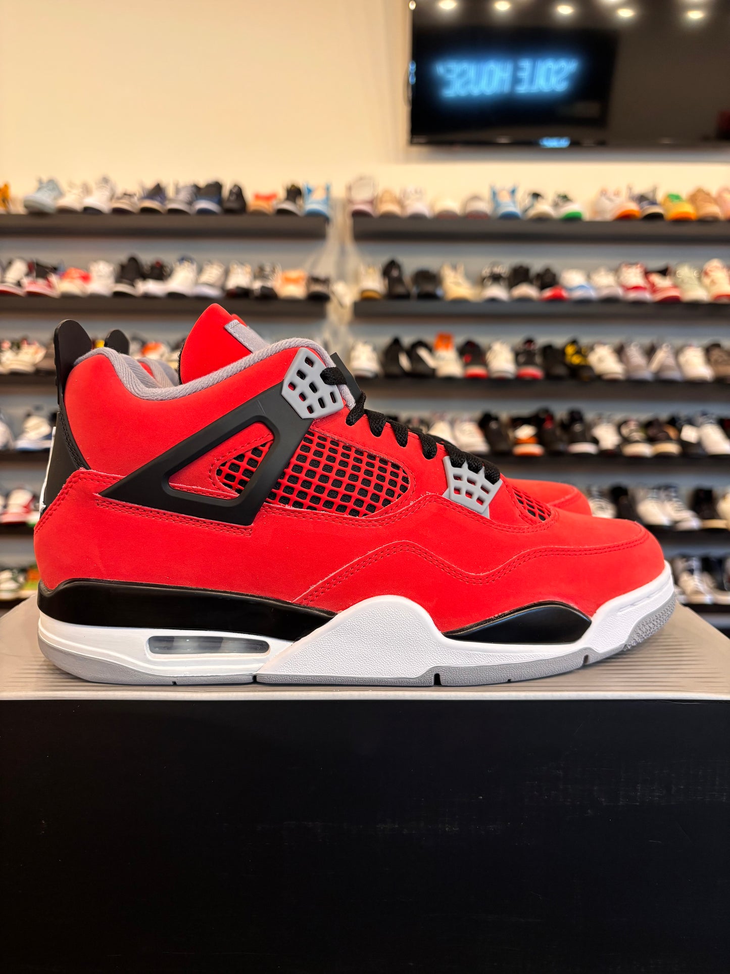 Jordan 4 Toro Bravo 2026 Size 10 Brand New