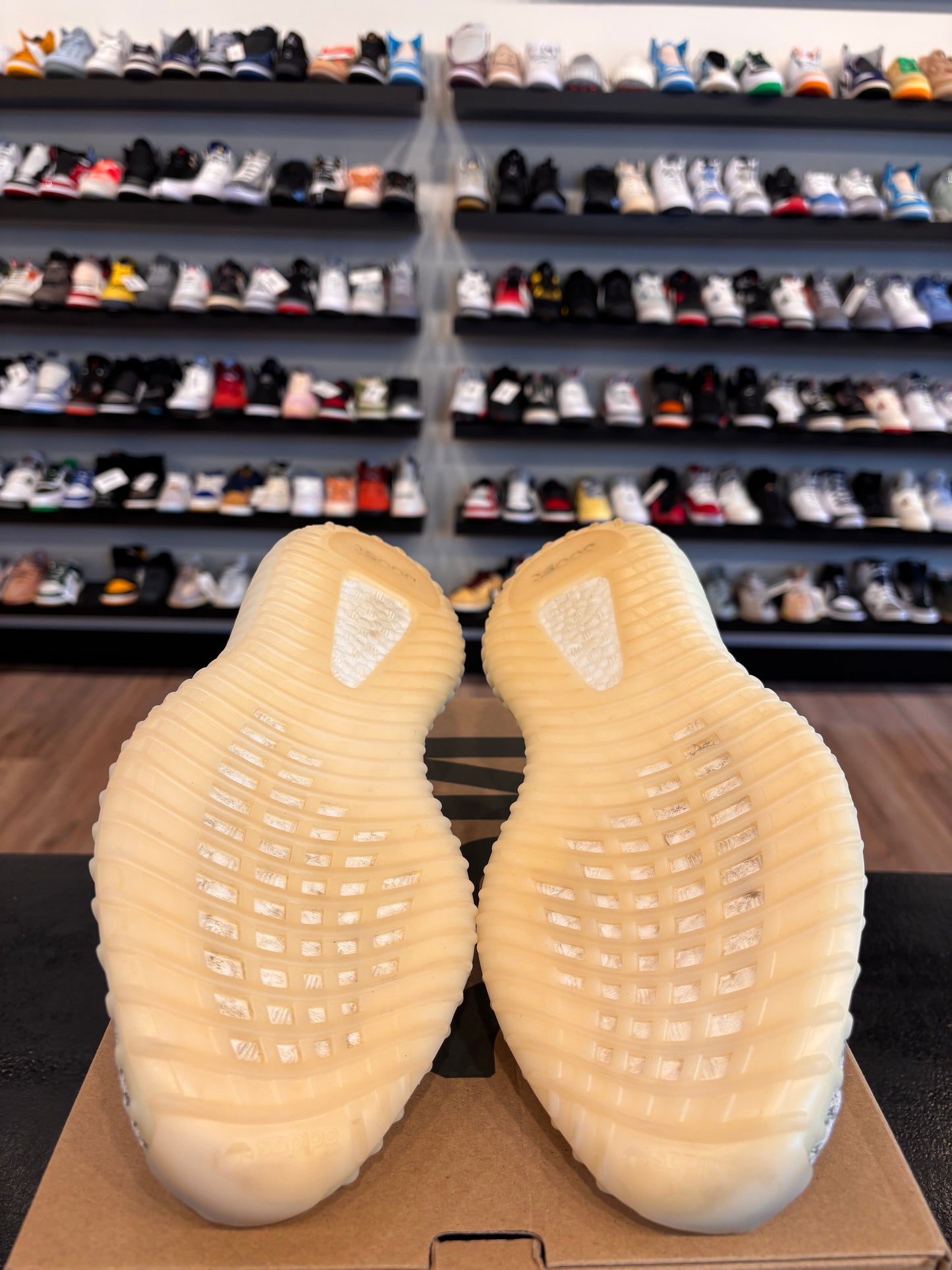 Yeezy 350 V2 Static Size 10 Pre-Owned