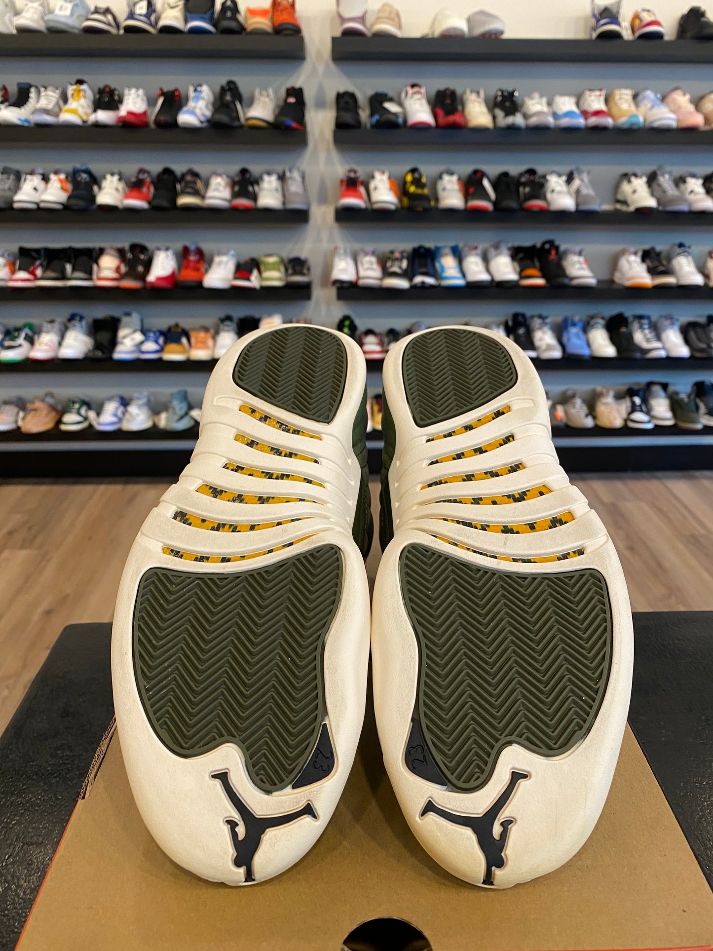 Jordan 12 Olive Canvas Size 9.5 Pre-Owned
