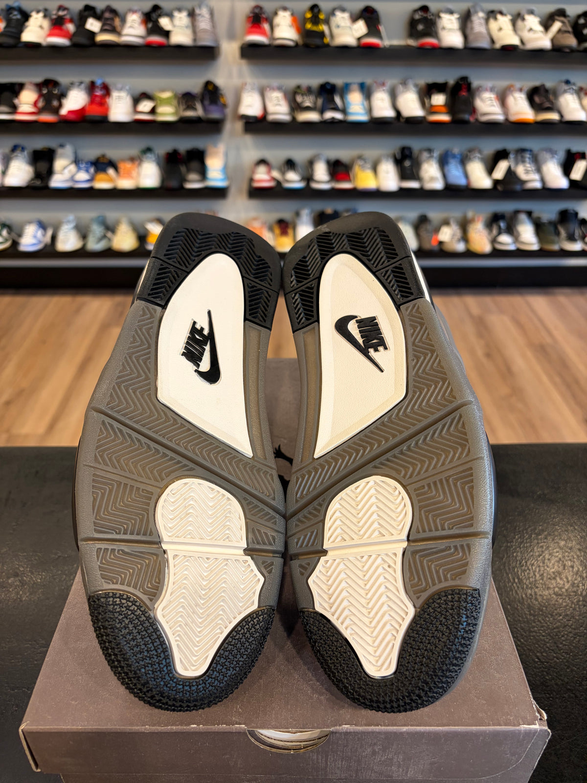 Jordan 4 Cavestone Size 11 Pre-Owned
