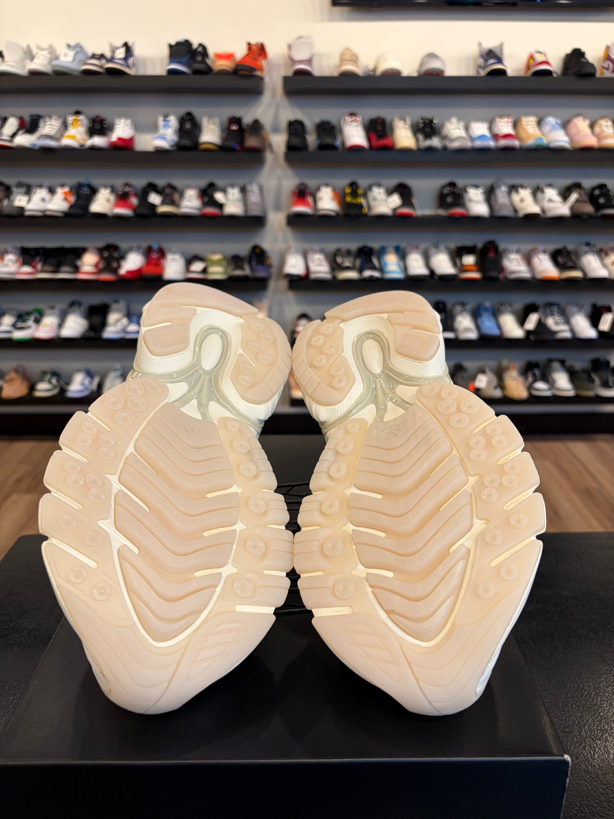 Adidas Jellyfish Virginia Size 11.5 Brand New