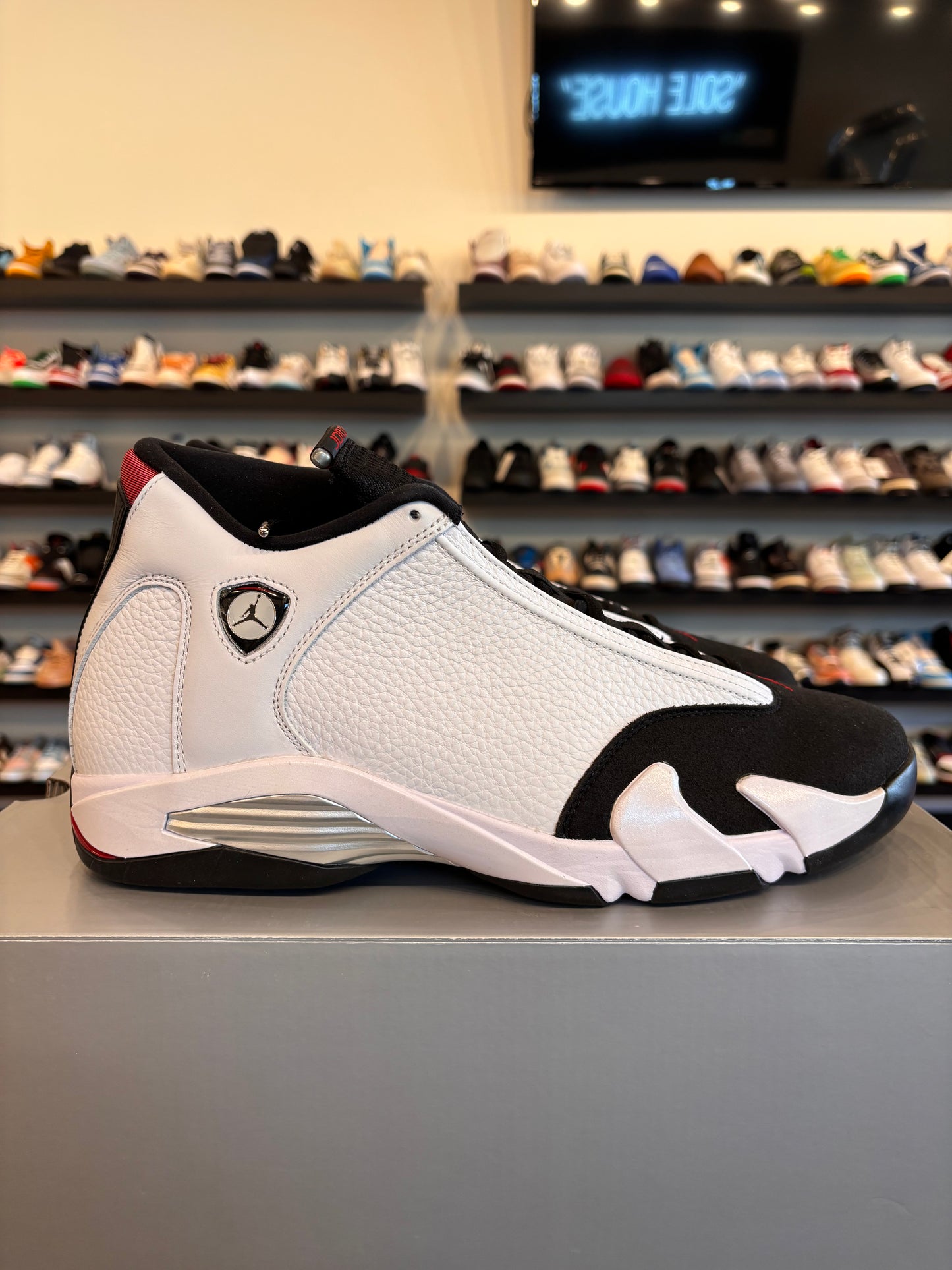 Jordan 14 Black Toe Size 13 Brand New