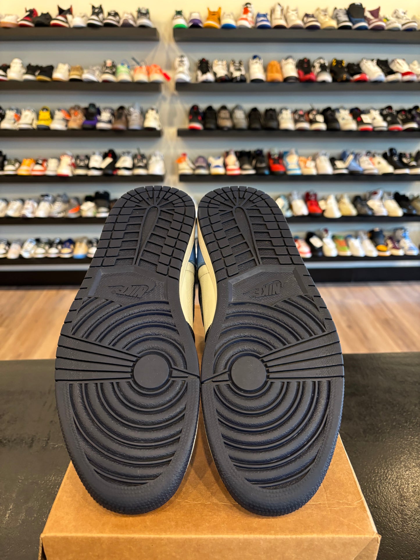 Jordan 1 Obsidian Size 12 Pre-Owned (No Box)