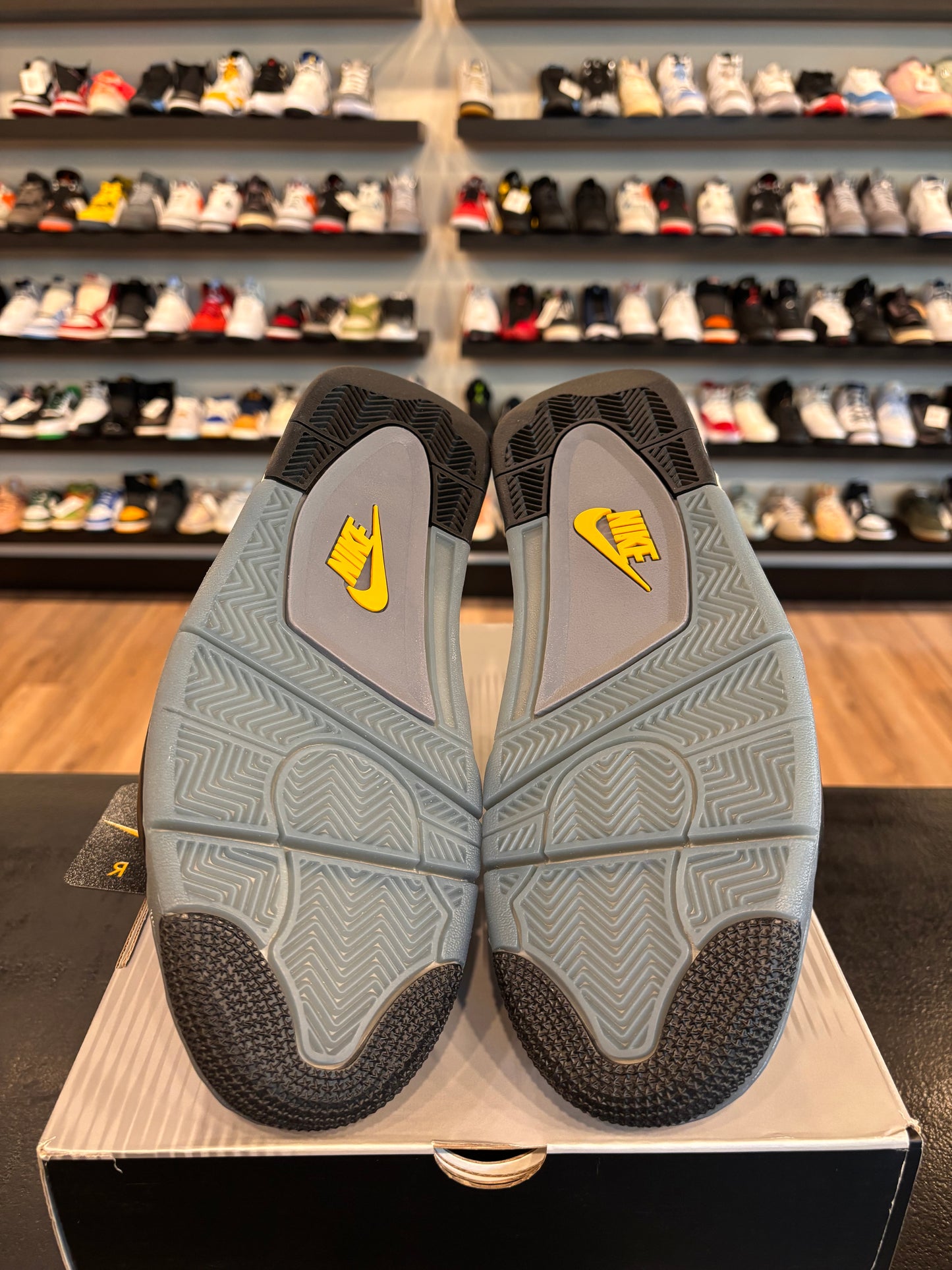 Jordan 4 Lakers Size 10.5 Brand New