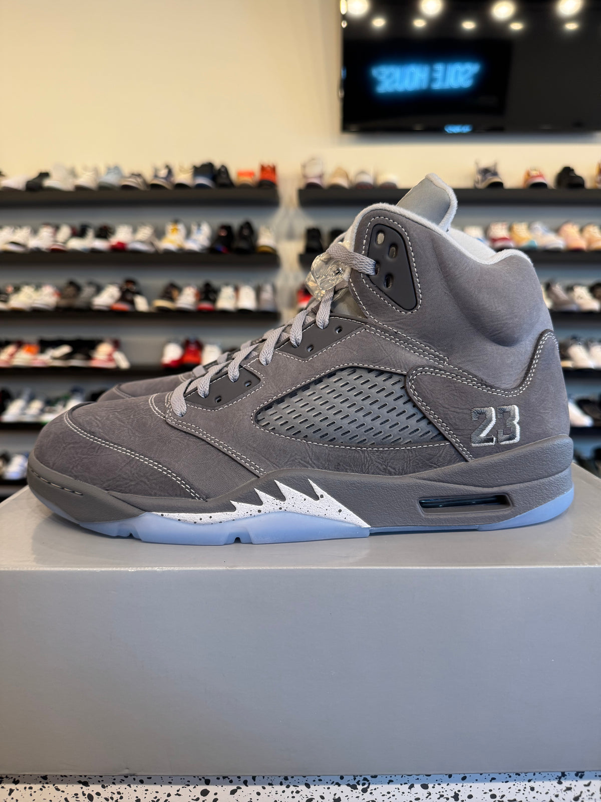 Jordan 5 Wolf Grey 2025 Size 13 Brand New