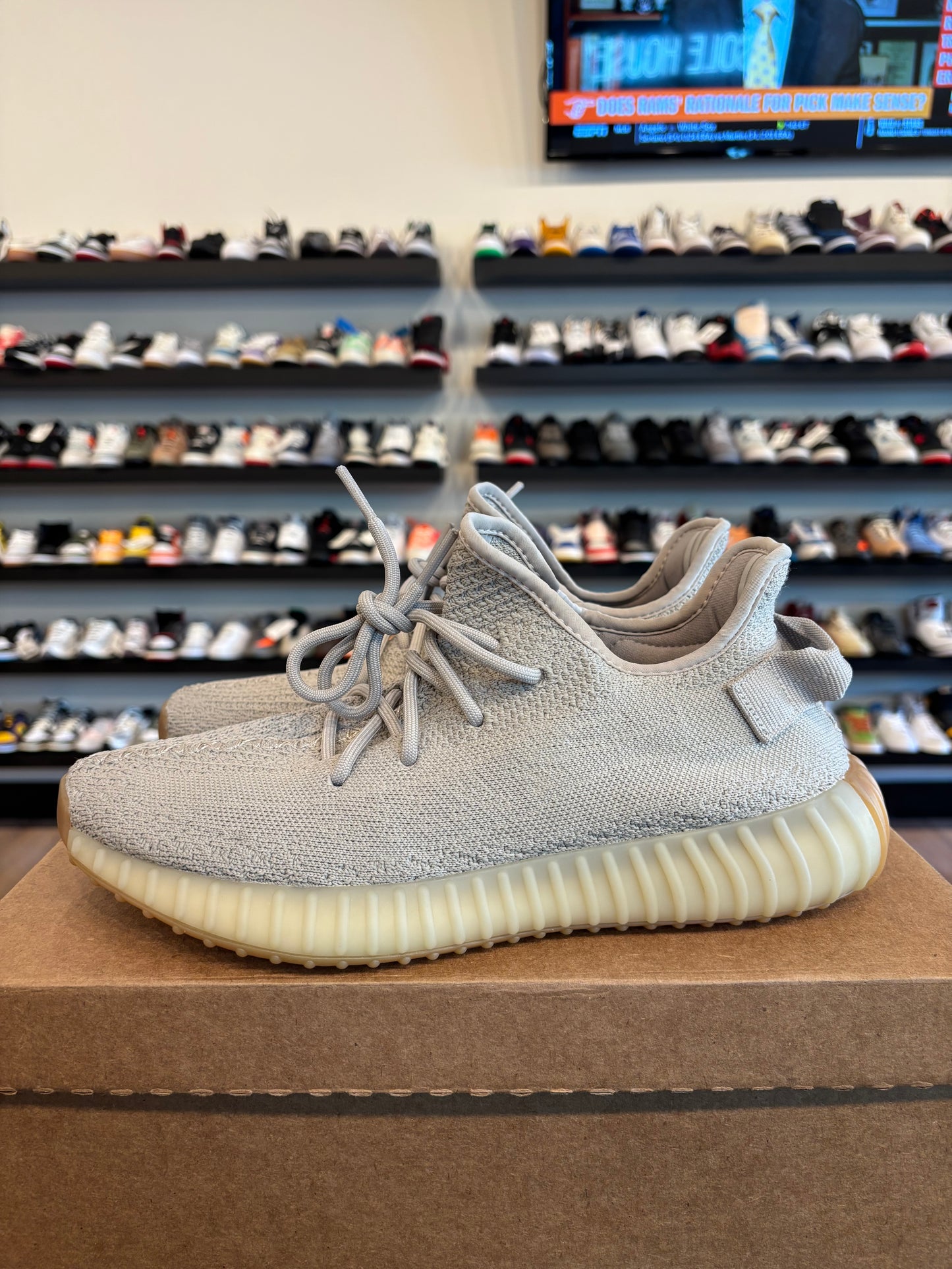 Yeezy 350 V2 Sesame Size 9.5 Pre-Owned (No Box)